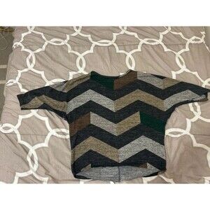 Geometric pattern Olivia Blu 3/4 sleeve size Medium